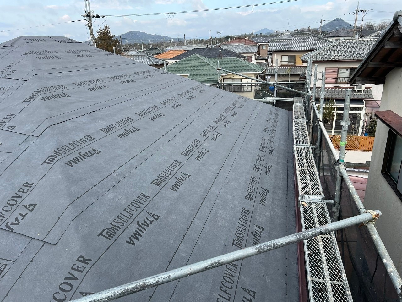 三田市のH様邸_IG工業のスーパーガルテクトによるカバー工法と外壁塗装