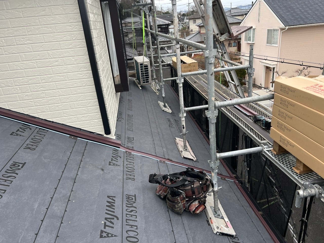 三田市のH様邸_IG工業のスーパーガルテクトによるカバー工法と外壁塗装